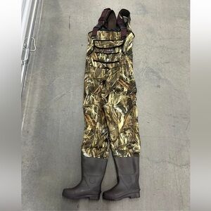 hisea waders- brand new never worn